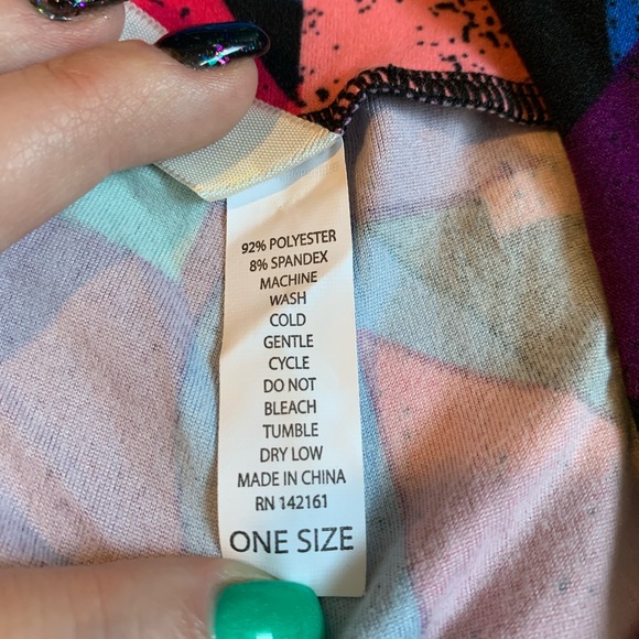 LuLaRoe One Size Leggings - Picture 5 of 7